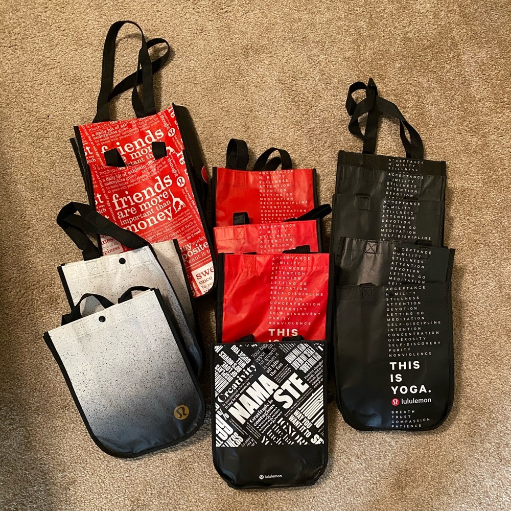 13 Lululemon Bags
